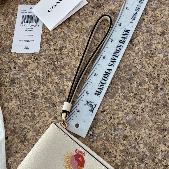 NWT Coach Corner Zip Wristlet Floral (Wristlet Only-Doesn’t Include Dust Bag) - Picture 6 of 17